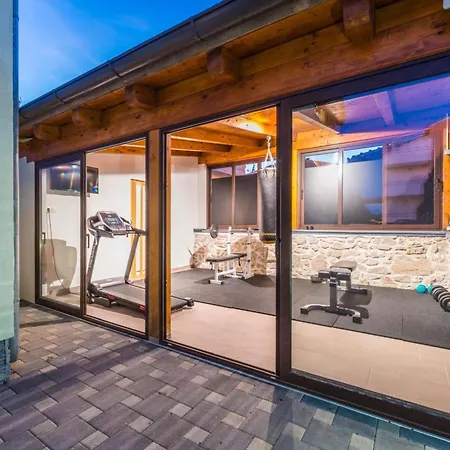 S Villa Vodice